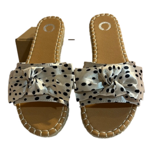 Evva Black and White Flip and Flog NEW